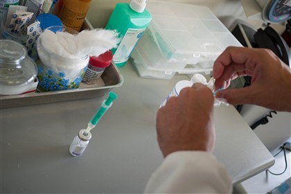 Vacina contra Alzheimer já é testada em pessoas