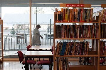 Biblioteca solidária quer motivar os mais novos para a leitura