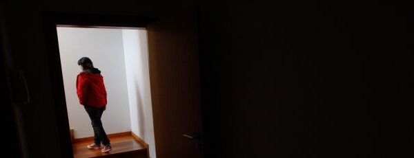 Um quarto dos jovens admite ser agressivo no namoro