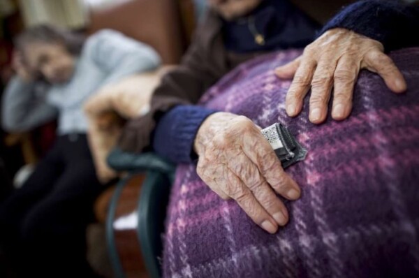 APAV. apela à denúncia de casos de violência contra idosos
