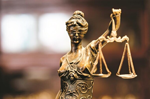 Sentença Judicial em Espanha determina que o Serviço Social é a Ciência com competência exclusiva de diagnóstico de situações de risco e exclusão social de indivíduos.