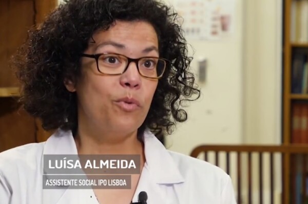 Luísa Almeida, Assistente Social no IPO Lisboa, em reportagem na rubrica ” Tenho Cancro e Depois- Sic