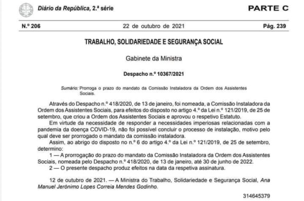 Prorroga o prazo do mandato da Comissão Instaladora da Ordem dos Assistentes Sociais