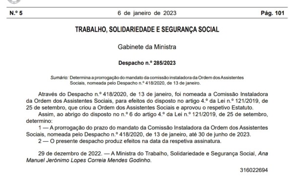 Determina a prorrogação do mandato da comissão instaladora da Ordem dos Assistentes Sociais